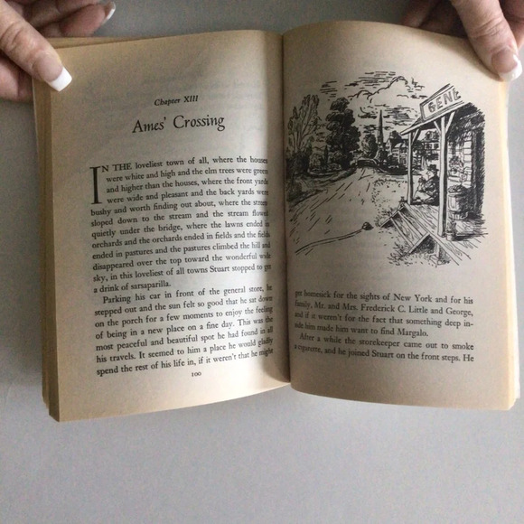 Stuart Little by E.B. White Paperback Book - Picture 7 of 9